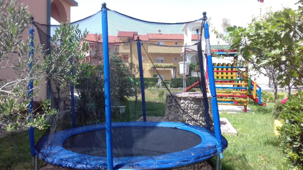 Apartments Rajka Lopar Exterior photo